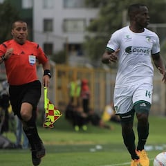 Oficial: Carmelo Valencia es nuevo jugador de América
