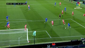 Esto es Borja Mayoral: definición de nivel en el primer balón que toca