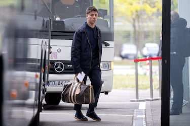 El Real Madrid ya se encuentra en Múnich para enfrentarse ante el Bayern en la vuelta de los cuartos de la Champions. El conjunto blanco confía en remontar el 1-2 adverso de la ida.