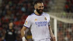 Soccer Football - LaLiga - RCD Mallorca vs Real Madrid - Visit Mallorca Stadium, Palma de Mallorca, Spain - March 14, 2022 Real Madrid&#039;s Karim Benzema reacts REUTERS/Juan Medina