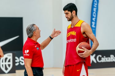 Málaga sube el telón de España