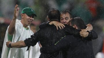 Jorge Almirón, DT de Nacional destacó lo que se vivió en el Atanasio ante el Cali en los cuartos de final de la Liga Águila
