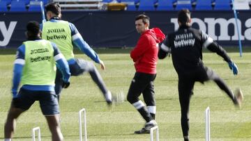 Garitano: "Si no ilusiona un play-off, mal vamos; hay que disfrutar"