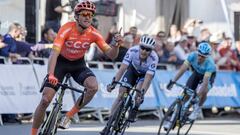 Van Avermaet impone su ley en el repecho de Chera