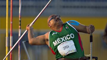 Luis Zepeda se cuelga medalla de plata en lanzamiento de jabalina