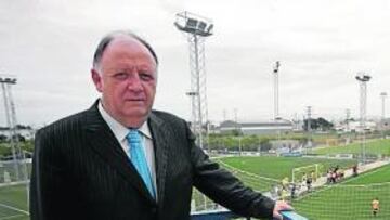 <b>SIN LOCURAS. </b>El Consejero Delegado recordó que la economía es vital para los clubes.