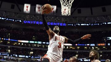 Apr 28, 2017; Chicago, IL, USA; Chicago Bulls guard Dwyane Wade (3) goes to the basket as Boston Celtics guard Avery Bradley (0) watches during the second half in game six of the first round of the 2017 NBA Playoffs at United Center. The Celtics defeated the Bulls. Mandatory Credit: David Banks-USA TODAY Sports