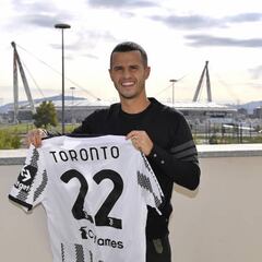 Sebastian Giovinco niega su retiro y se ofrece a volver a Toronto FC