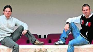 <b>REENCUENTRO. </b>Morán y Rubén Navarro posaron ayer para AS en el palco del Nou Estadi. Ambos tienen ganas de enfrentarse al Hércules, su ex equipo.
