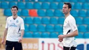 <b>LAS TORRES DE LA UNIÓN. </b>Azkorra o Postigo apuntan a sustitutos de Miku ante el Huesca.