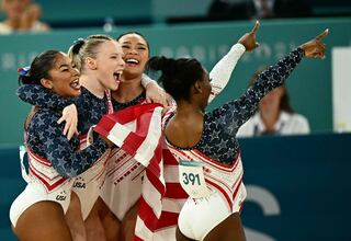 El único ‘error’ de Biles con 20 mil personas en directo y medio mundo mirándola