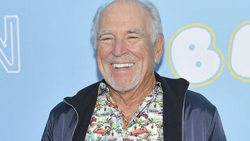 Jimmy Buffet says he’s going home to go fishing after hospitalization