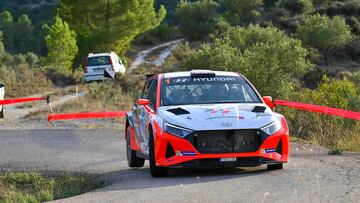 Pepe L¨®pez gana en La Nuc¨ªa y da un paso adelante para lograr el t¨ªtulo de campe¨®n