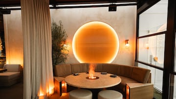 Abre nuevo restaurante en rooftop exclusivo de un hotel de lujo de Madrid: con estación de ostras y el mejor solomillo Wellington