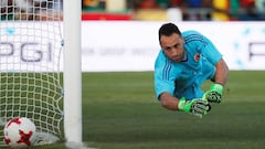 Fenerbahce habría cambiado a Ospina por camerunés Kameni