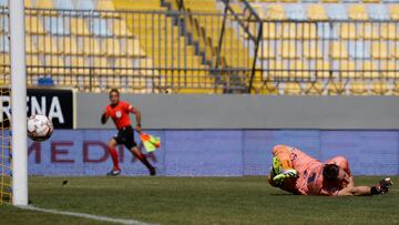 Este es el futbolista con más tiros en los palos en el Campeonato Nacional y ahora se va de Chile