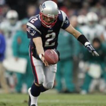 Doug Flutie, a punto de hacer historia