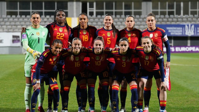 Aprobados y suspensos de la Selección española: Vicky, directora de orquesta en Turquía