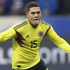 Colombia enfrenta a Venezuela tras la salida de Pékerman