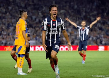 Soccer Football - Liga MX - Monterrey v Tigres UANL - Estadio BBVA, Monterrey, Mexico - October 19, 2024 Monterrey's Iker Fimbres celebrates scoring their fourth goal REUTERS/Daniel Becerril