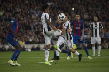 19/04/17 PARTIDO CHAMPIONS LEAGUE 
CUARTOS VUELTA 
BARCELONA - JUVENTUS 
CUADRADO UMTITI