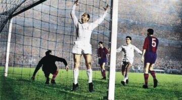 El 21 de abril de 1960 el Real Madrid disputó la ida de las semifianles de la Copa de Europa contra el Barcelona en el Bernabéu. Ganó por 3 goles a 1, a la espera del partido de vuelta en la capital catalana. En la imagen, Di Stéfano celebra uno de sus dos goles. 