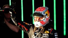 Verstappen wins F1 Australian Grand Prix as Hamilton makes history