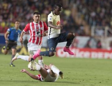 Rayos y Águilas terminaron empatando 1-1 en un vibrante partido en el Estadio Victoria que se vivió con mucha intensidad.