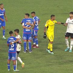 Los 6 jugadores de Colo Colo que se abrazaron con Zaldivia en Macul