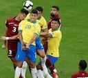 Brasil se atasca ante Venezuela que sueña con los cuartos