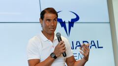 Rafael Nadal ofrece una rueda de prensa este jueves en la Rafa Nadal Academy de Manacor (Mallorca), en la que ha anunciado que no participará en la próxima edición del torneo de Ronald Garros y ha afirmado además que su intención es que el año que viene sea su último año como tenista profesional.