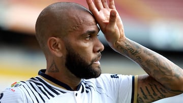 (FILES) In this file photo taken on September 03, 2022 Pumas' Brazilian defender Dani Alves gestures during the Mexican Apertura tournament football match against Atlas at the Jalisco stadium in Guadalajara, Jalisco State, Mexico. - Mexico's Pumas announced on January 20, 2023 that they had terminated Dani Alves' contract after the veteran Brazil defender was arrested and remanded in custody in Spain on allegations of sexual assault. (Photo by Ulises Ruiz / AFP)