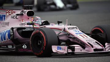 FRA68. Suzuka (Japan), 07/10/2017.- Mexican Formula One driver Sergio Perez of Sahara Force India F1 Team steers his car during the qualifying session of the Japanese Formula One Grand Prix at the Suzuka Circuit in Suzuka, central Japan, 07 October 2017. Hamilton took the pole position, Finnish Formula One driver Valtteri Bottas of Mercedes AMG GP finished second and German Formula One driver Sebastian Vettel of Scuderia Ferrari third. (Fórmula Uno, Japón) EFE/EPA/FRANCK ROBICHON