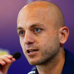 Lorenzetti busca club y se abre a la idea de regresar a Chile