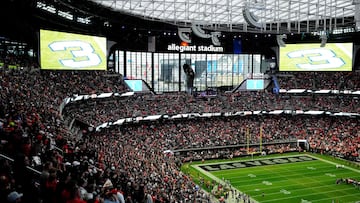 LAS VEGAS, NEVADA - JANUARY 07: A video board displays a show of support for Buffalo Bills player Damar Hamlin prior to a game between the Kansas City Chiefs and Las Vegas Raiders at Allegiant Stadium on January 07, 2023 in Las Vegas, Nevada.   Jeff Bottari/Getty Images/AFP (Photo by Jeff Bottari / GETTY IMAGES NORTH AMERICA / Getty Images via AFP)