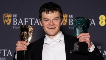 Robert Aramayo en los BAFTA 2026