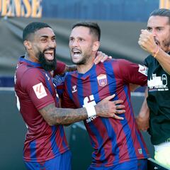 El Alcorcón desafía la fortaleza del Eldense