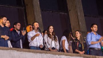 Daniel Quintero, mayor of Medellin, third left, speaks during a protest against his suspension at La Alpujarra Administrative Center in Medellin, Colombia, Wednesday, May 11, 2022. Colombian presidential candidate Gustavo Petro has called for protests over the controversial suspension of Medellin's mayor , as he tries to tap into the anger of voters less than three weeks before the election. Photographer: Edinson Ivn Arroyo