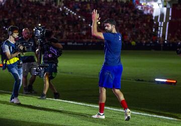 El Atlético celebró la Supercopa de Europa con su afición