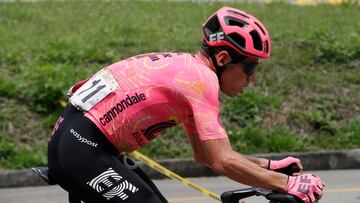 AMDEP6859. COTA (COLOMBIA), 10/02/2024.- El colombiano Rigoberto Urán de EF Education Easypost compite en la quinta etapa de la carrera ciclística Tour Colombia 2024 hoy, en Cota (Colombia). EFE Carlos Ortega