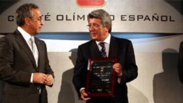 Cerezo: "Haremos una buena segunda vuelta y un gran papel en Copa y Europa League"