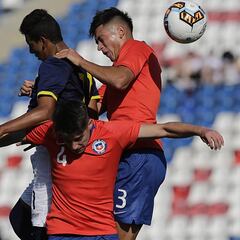 La Sub 17 comenzó la Copa UC con una derrota ante Ecuador