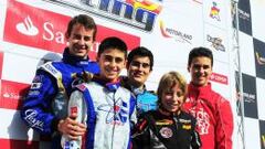 Los campeones de Espa&ntilde;a 2014 de k&aacute;rting en MotorLand.