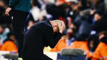 Reacción de Guardiola ante una ocasión fallada del conjunto inglés durante los noventa minutos.