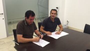 Baraja firmó con técnico del Elche.