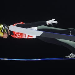 Lindvik derroca al emperador