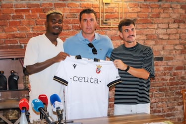 El Ceuta apura sus opciones para poder empezar en el Alfonso Murube