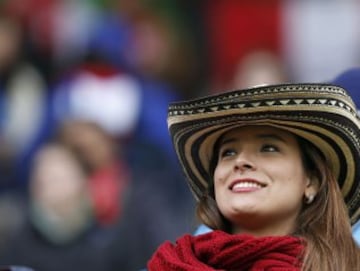 La belleza y los colores tiñeron las gradas en la primera fase de Copa América Chile 2015.