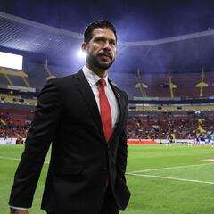 Benjamín Mora, de dirigir en Liga MX llegó al futbol canadiense