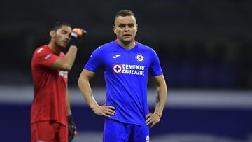 Fue pilar en la producción ofensiva de Cruz Azul, no solo por sus goles, también por el número de remates que logró, con 22 intentos ante el arco enemigo. La Máquina fue el equipo con más remates en la Fase Regular (304).
Cortesía: Liga MX